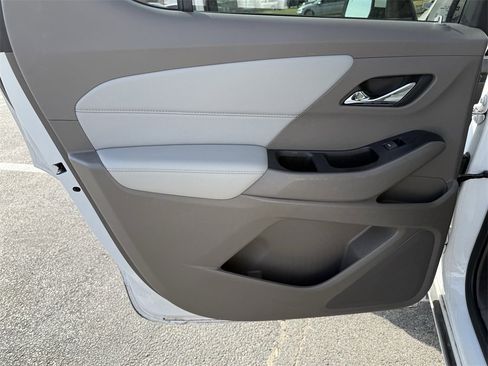 Used 2021 Chevrolet Traverse Premier w/ LPO, Floor Liner Package image 23