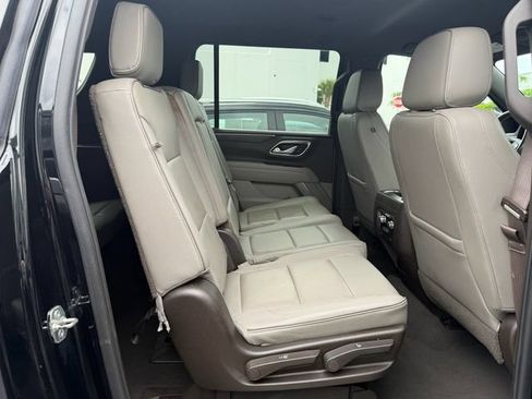 Used 2021 GMC Yukon XL SLT RWD image 13
