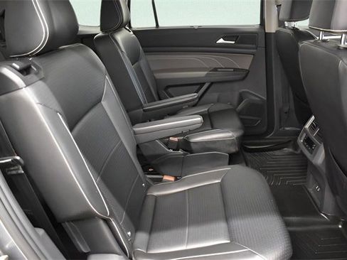 Used 2022 Volkswagen Atlas SE image 19