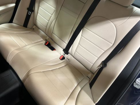 Used 2021 Mercedes-Benz C 300 4MATIC Sedan image 15