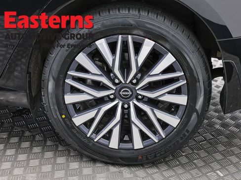 Used 2023 Nissan Altima 2.5 SV w/ SV Premium Package AWD/4WD image 35