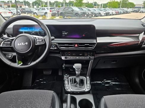Used 2024 Kia Seltos S AWD/4WD image 12