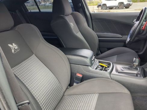 Used 2021 Dodge Charger Scat Pack image 8