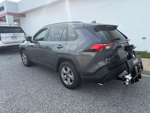 Used 2025 Toyota RAV4 XLE w/ Convenience Package AWD/4WD image 4