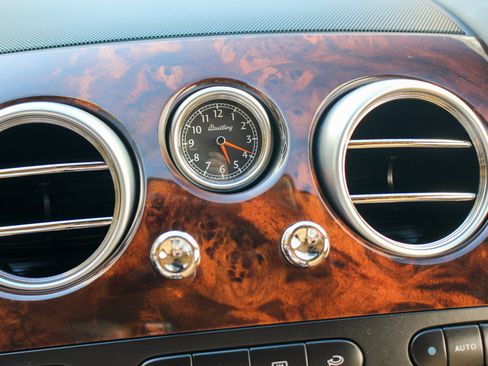 Used 2007 Bentley Flying Spur Flying Spur AWD/4WD image 18