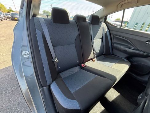 Used 2025 Nissan Versa SV FWD image 37