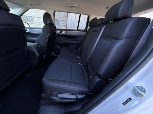 New 2026 Hyundai Santa Fe SE image 22