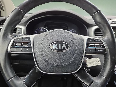 Used 2019 Kia Sorento FWD w/ LX Convenience Package image 24