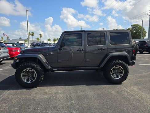 Used 2016 Jeep Wrangler Unlimited Rubicon AWD/4WD image 7