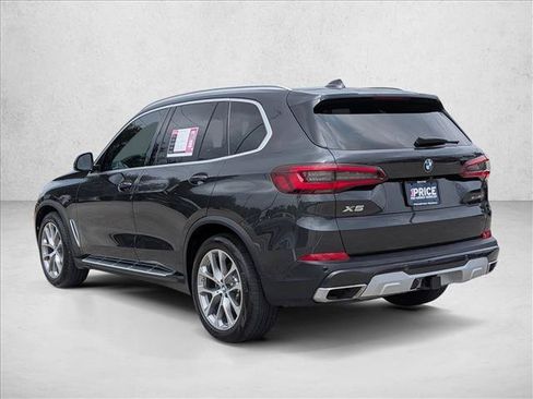 Used 2022 BMW X5 xDrive40i w/ Premium Package AWD/4WD image 8