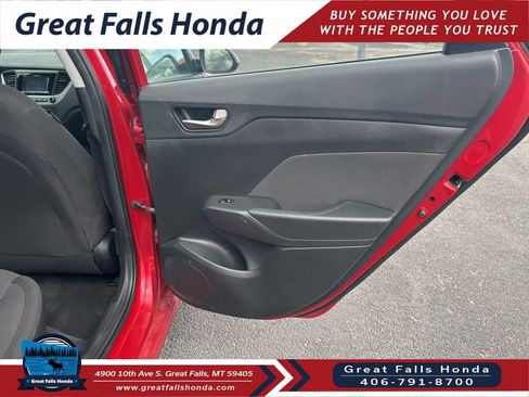 Used 2020 Hyundai Accent SE FWD image 25