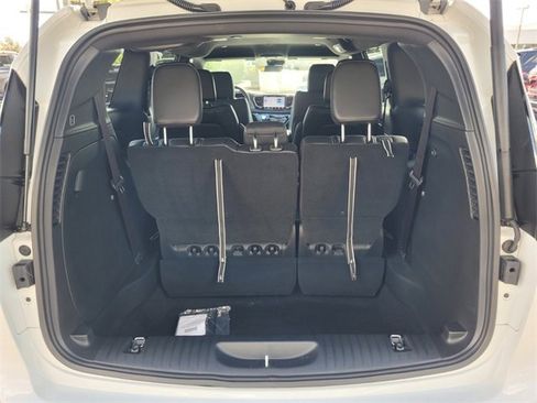 New 2026 Chrysler Voyager LX image 16