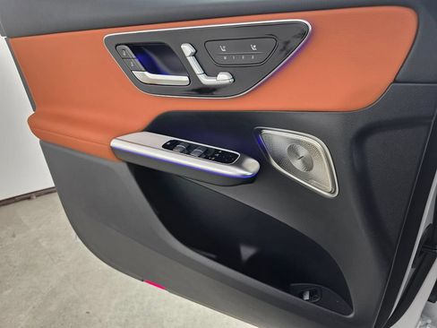 New 2027 Mercedes-Benz GLC 300 image 16