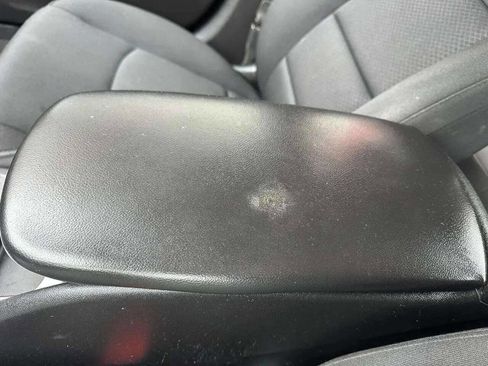 Used 2019 Chevrolet Malibu RS image 28