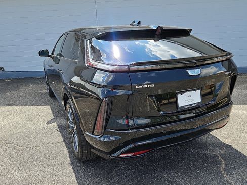 New 2026 Cadillac Lyriq Premium Sport image 3