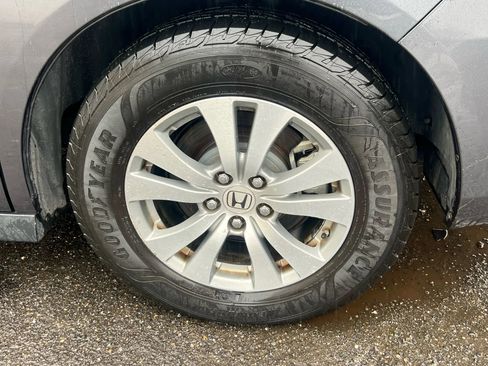 Used 2017 Honda Odyssey EX-L image 11