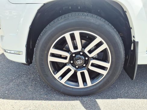 Used 2023 Toyota 4Runner Limited AWD/4WD image 10
