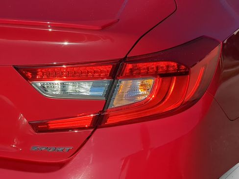 Used 2019 Honda Accord Sport image 45