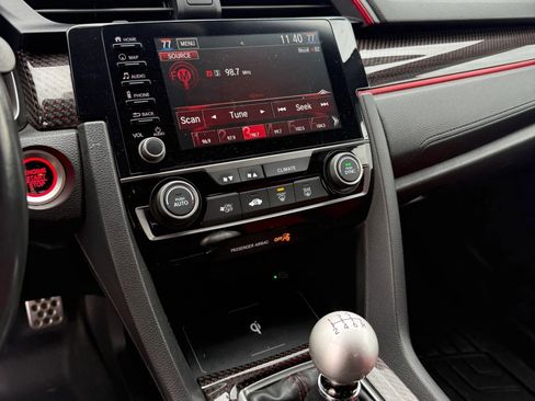 Used 2019 Honda Civic Type R image 18
