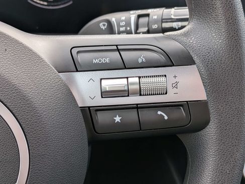 Certified 2026 Hyundai Tucson SE FWD image 24