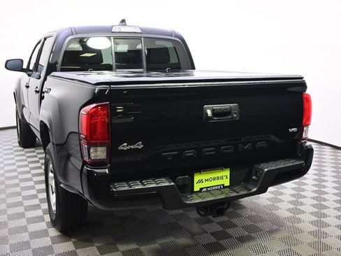 Used 2023 Toyota Tacoma SR AWD/4WD image 4
