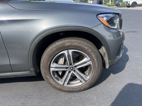 Certified 2019 Mercedes-Benz GLC 300 4MATIC image 13