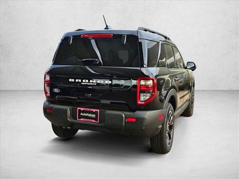 New 2026 Ford Bronco Sport Outer Banks image 2