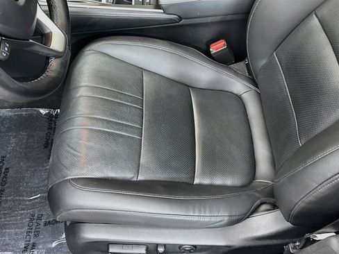Used 2022 Honda Accord Touring image 19