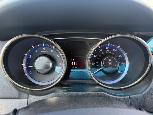 Used 2011 Hyundai Sonata Limited FWD image 17
