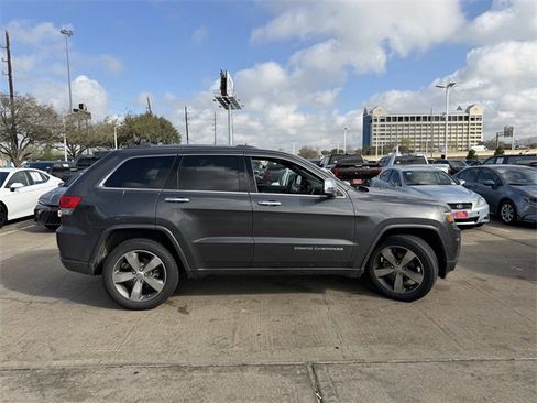 Used 2015 Jeep Grand Cherokee Overland image 4