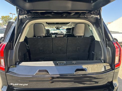 Used 2025 Ford Expedition Platinum AWD/4WD image 21