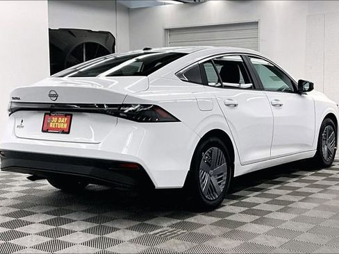 New 2026 Nissan Sentra SV image 17