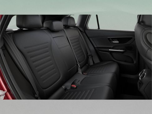 Used 2026 Mercedes-Benz GLC 300 4MATIC image 72