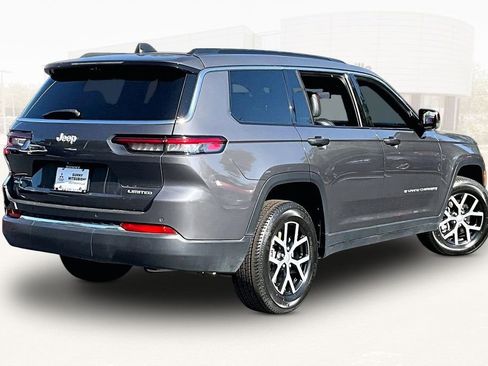 Used 2024 Jeep Grand Cherokee L Limited w/ Luxury Tech Group II image 6