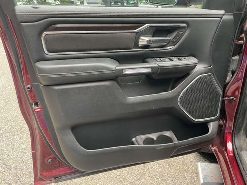 Used 2022 RAM 1500 Laramie AWD/4WD image 16