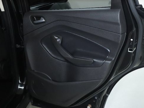 Used 2019 Ford Escape SE FWD image 30