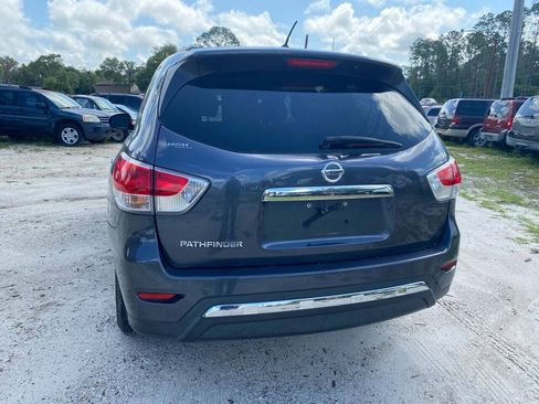 Used 2014 Nissan Pathfinder S FWD image 18