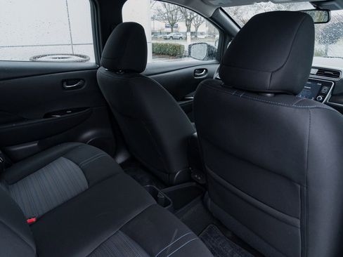 Used 2023 Nissan Leaf SV Plus image 23