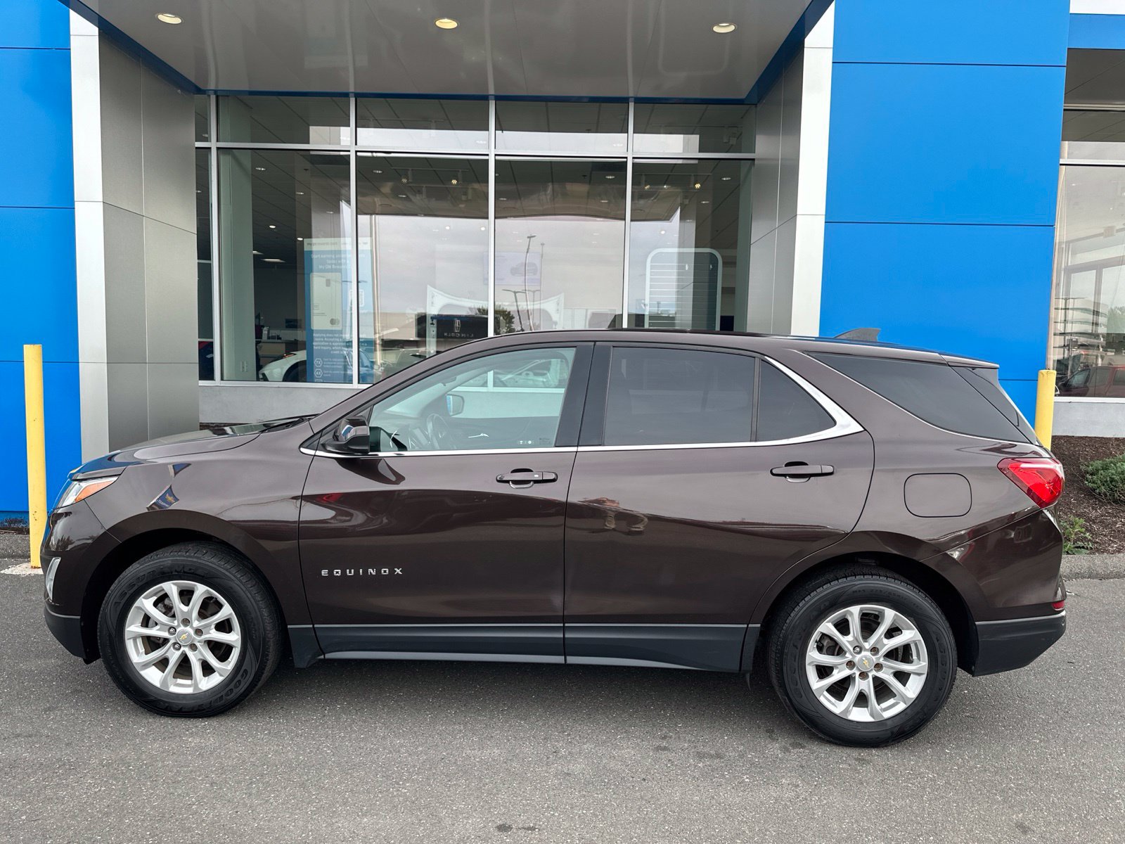 Used 2020 Chevrolet Equinox LT AWD/4WD image 8