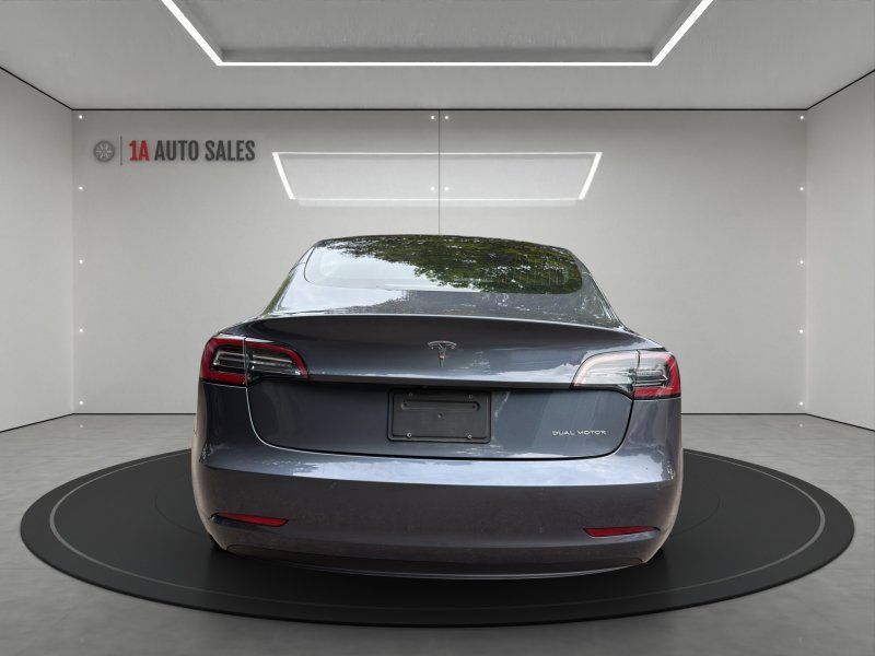 Used 2020 Tesla Model 3 Long Range AWD/4WD image 4