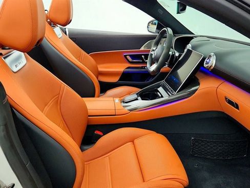 Used 2024 Mercedes-Benz SL 63 AMG 4MATIC image 22