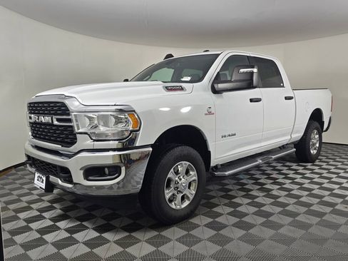 Used 2023 RAM 3500 Big Horn w/ Level 1 Equipment Group image 7