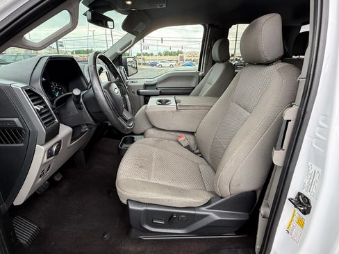 Used 2019 Ford F150 XLT w/ Equipment Group 302A Luxury AWD/4WD image 13