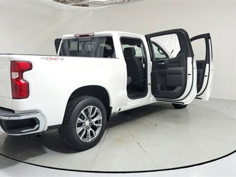 Used 2021 Chevrolet Silverado 1500 LT w/ All Star Edition Plus image 10