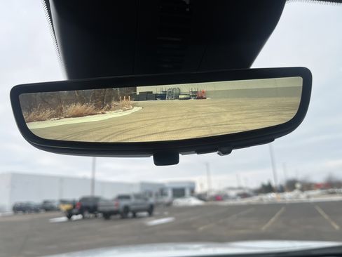 Used 2024 Chevrolet Traverse RS w/ LPO, Floor Liner Package image 38