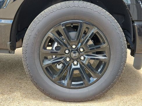 Used 2025 Ford F150 Platinum w/ Equipment Group 702A High AWD/4WD image 10
