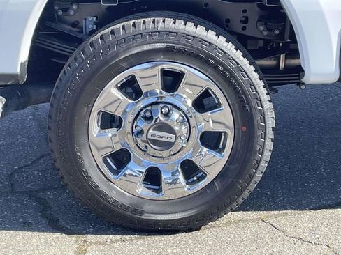 New 2026 Ford F250 Lariat image 8