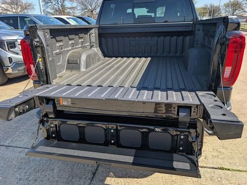 New 2026 GMC Sierra 1500 SLT w/ SLT Premium Package AWD/4WD image 6