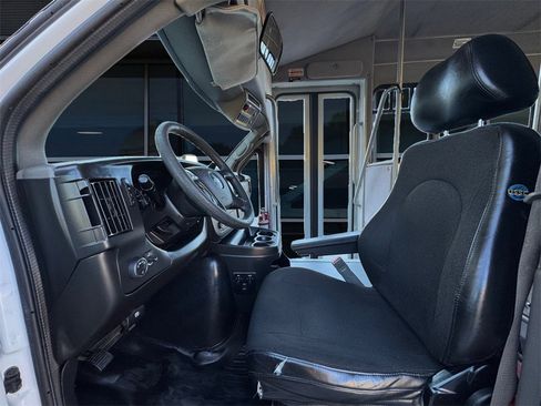 Used 2015 Chevrolet Express 3500 w/ Shuttle Bus Package image 14