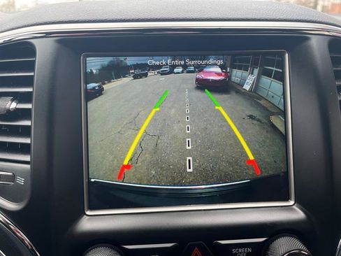 Used 2018 Jeep Grand Cherokee Limited image 15